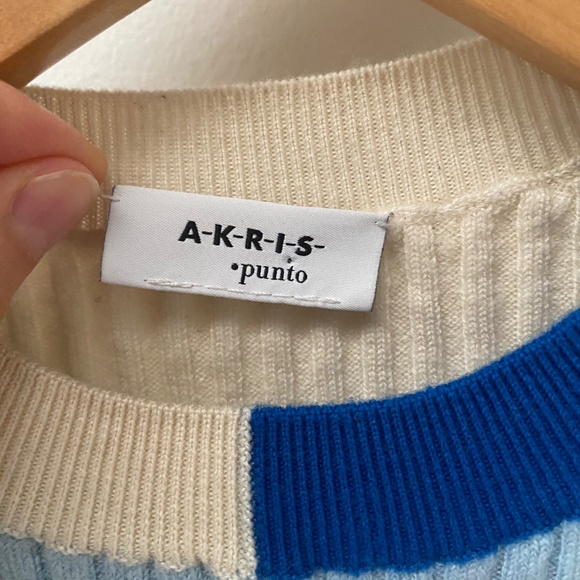 Akris Punto 100% Virgin Wool Short Sleeves Sweater Baby Blue White Size 2 $645 - Picture 8 of 15